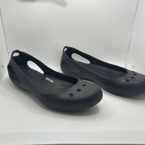 Crocs Womens Black Slip-On Flats Size 10 Lightweight Casual Shoes - Picture 2 of 7
